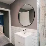 Quarry House,chic And Quirky 3 Storey Home, Access *