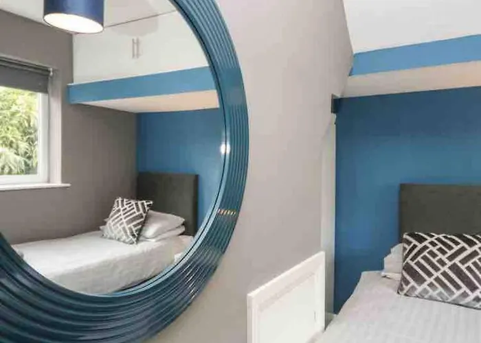 公寓 Quarry House,chic And Quirky 3 Storey Home, Access *