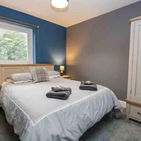 Quarry House,chic And Quirky 3 Storey Home, Centre With Parking *